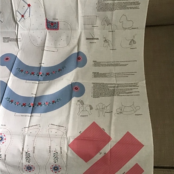 KEEPSAKE CRAFTS rocking horse - Picture 9 of 10